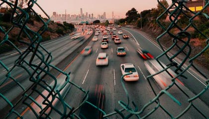 开云体育官网-世界网球队绝杀澳大利亚，兹维列夫高光登场震撼全场