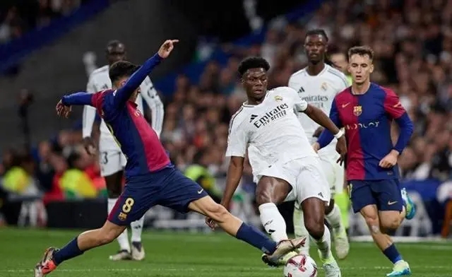 巴西翻盘皇马,楚阿梅尼扛起全队 巴西翻盘皇马,楚阿梅尼扛起全队