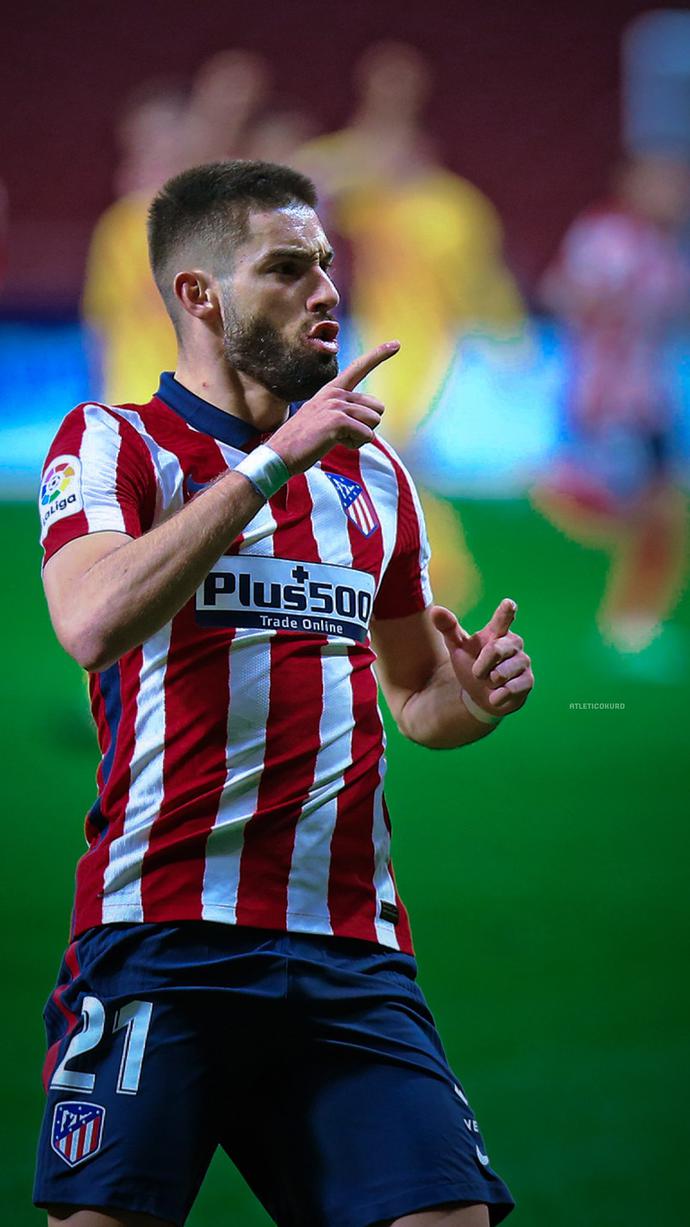 里昂完胜英格兰，卡拉斯科关键制胜